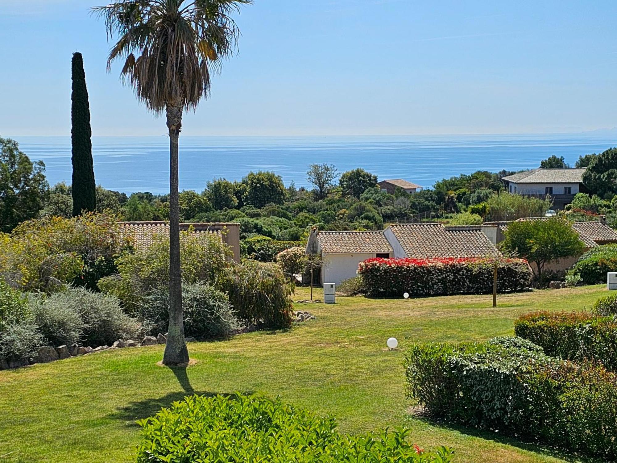 Residence Les Hameaux De Bocca Del Oro Порто-Веккьо Экстерьер фото